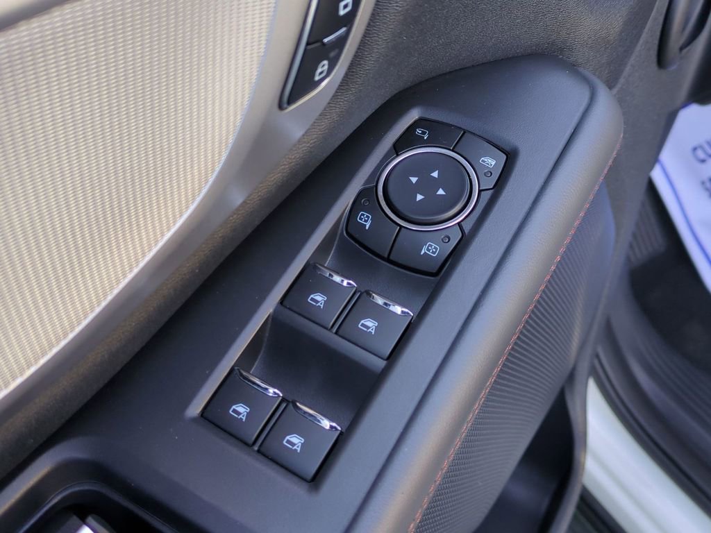 Certified 2025 Ford Expedition Active AWD/4WD image 13