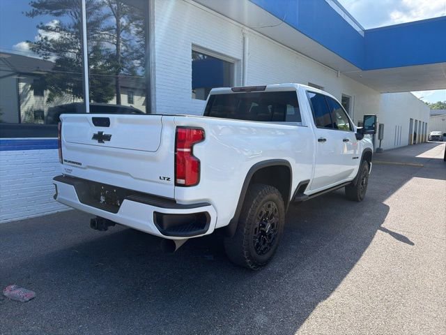 Used 2024 Chevrolet Silverado 2500 LTZ w/ LTZ Plus Package AWD/4WD image 4