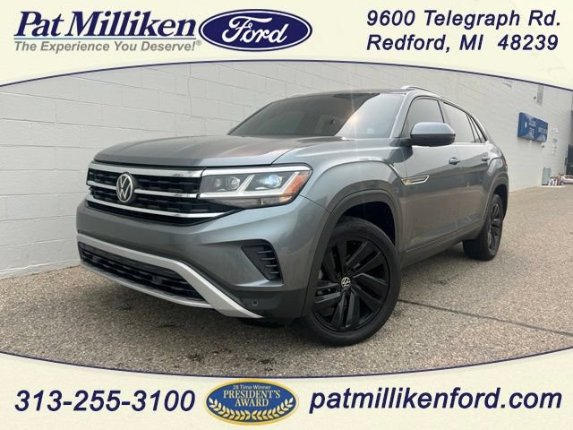 Used 2022 Volkswagen Atlas Cross Sport SE w/ Black Wheel Package