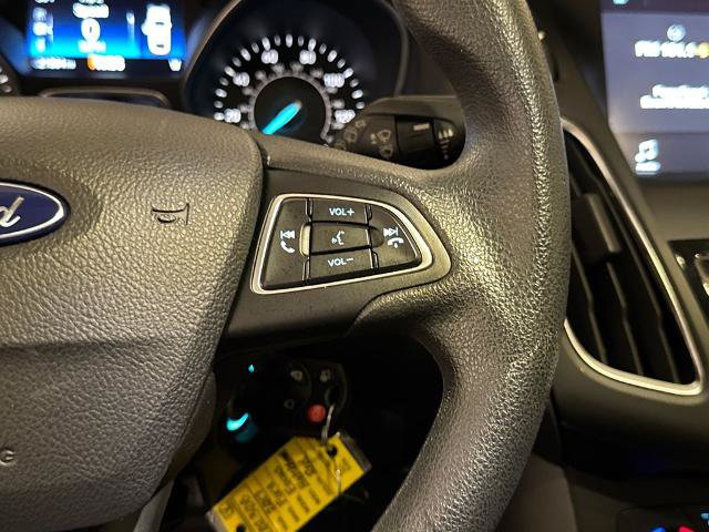 Certified 2017 Ford Focus SEL FWD image 16