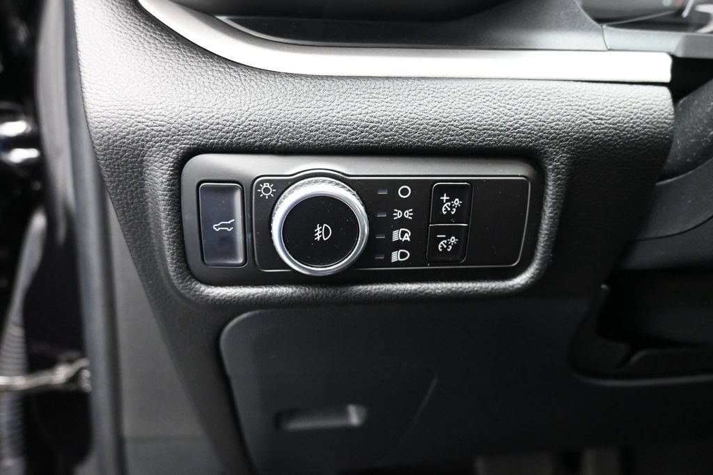 Certified 2023 Ford Explorer XLT w/ Equipment Group 202A RWD image 12