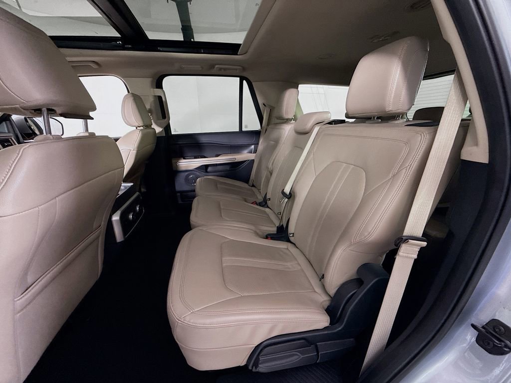 Certified 2024 Ford Expedition Limited image 26