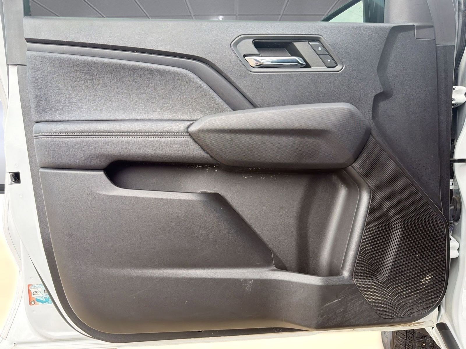 Used 2024 Chevrolet Colorado LT w/ LT Convenience Package AWD/4WD image 21