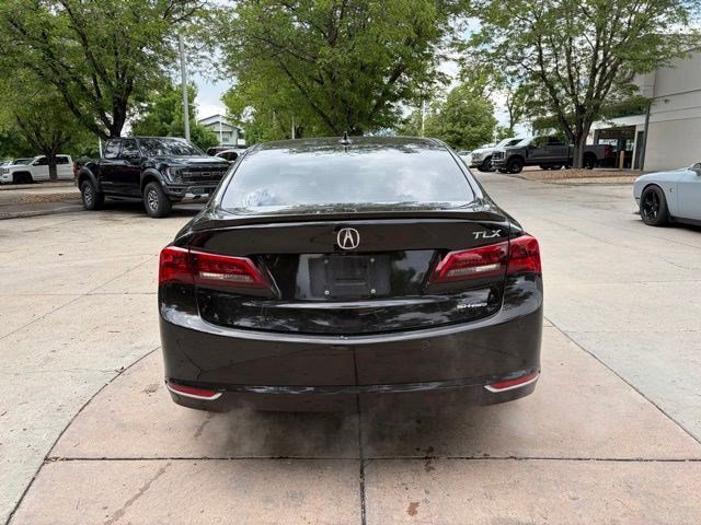 Used 2017 Acura TLX V6 SH-AWD w/ Advance Package image 5