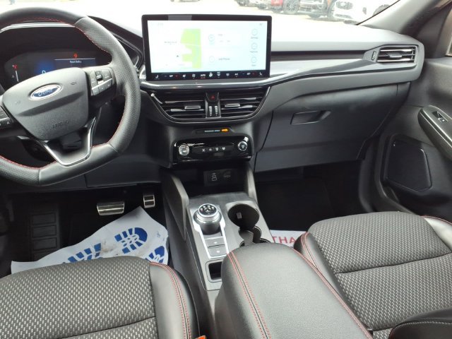 Certified 2024 Ford Escape ST-Line w/ Tech Pack #1 AWD/4WD image 10