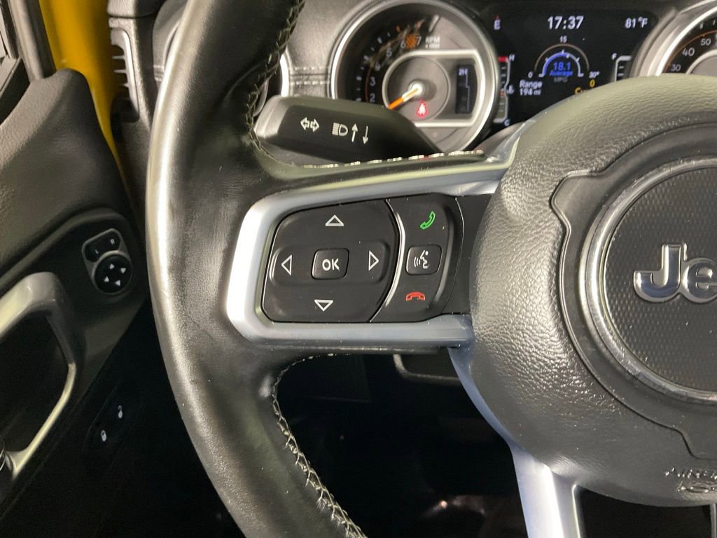 Used 2020 Jeep Wrangler Unlimited Sahara AWD/4WD image 23