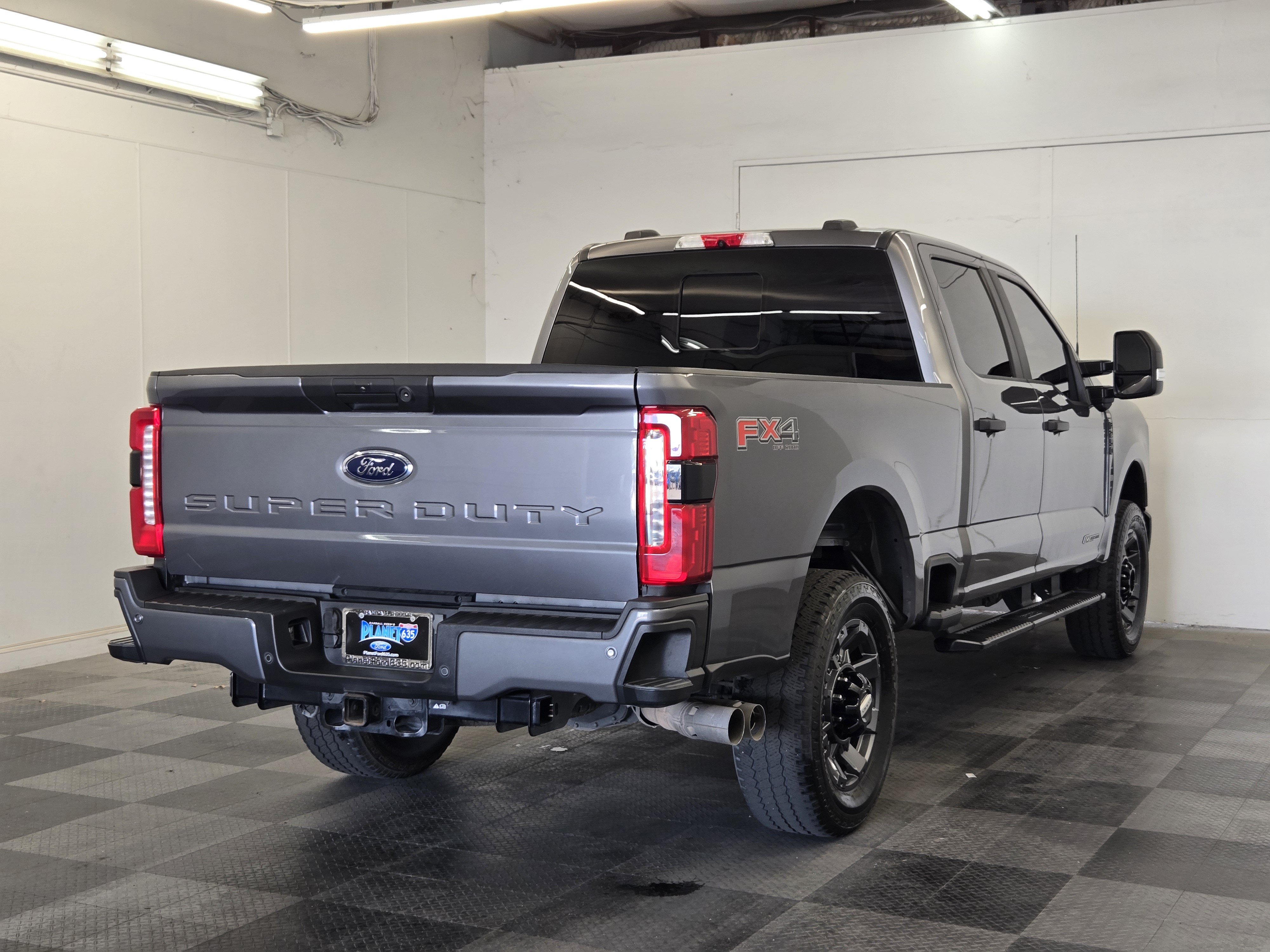 Certified 2024 Ford F250 XL w/ STX Appearance Package AWD/4WD image 7