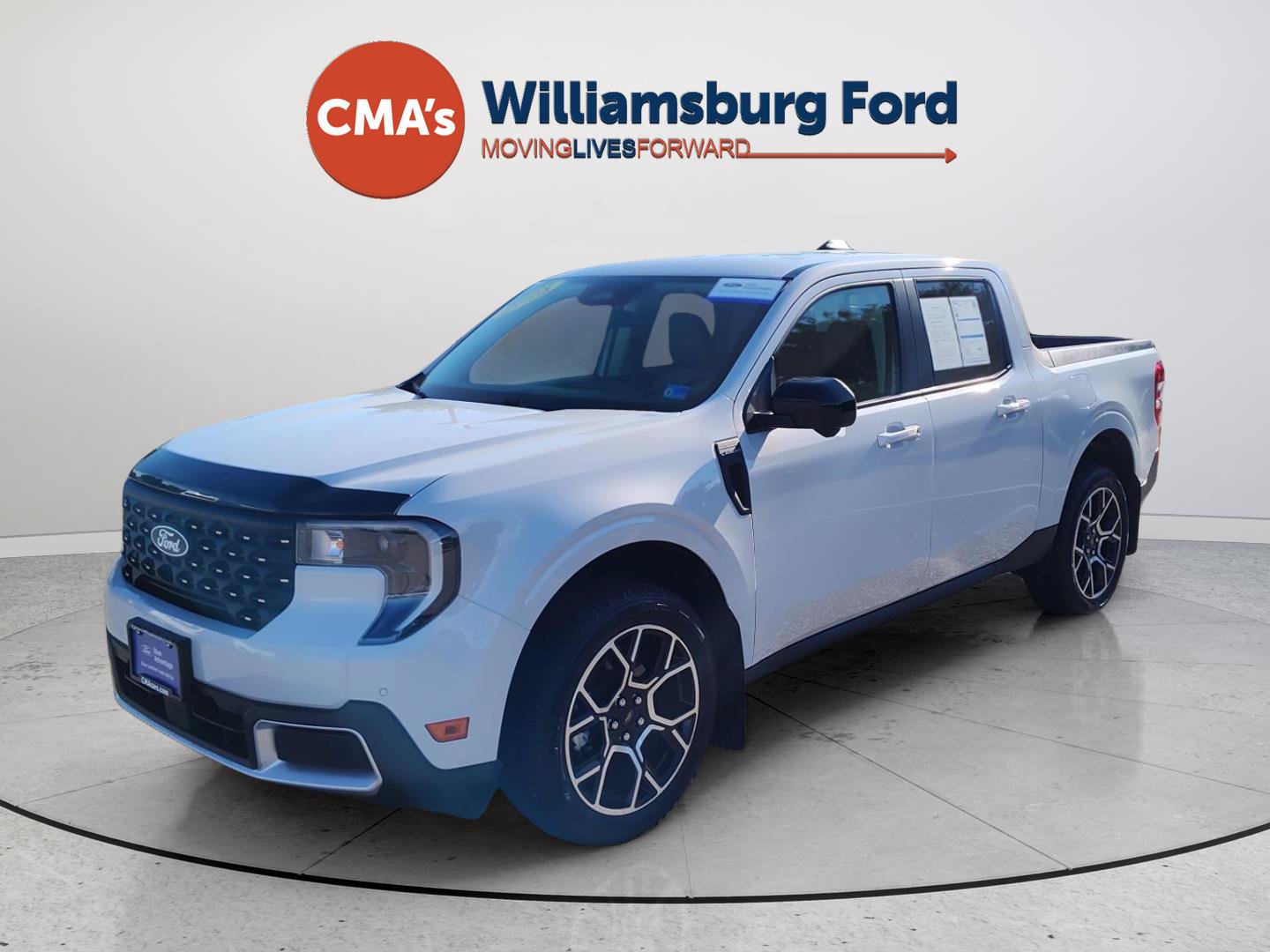 Certified 2025 Ford Maverick Lariat w/ 4K Tow Package AWD/4WD image 1