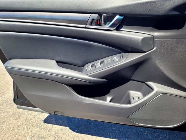 Used 2022 Honda Accord Sport image 15