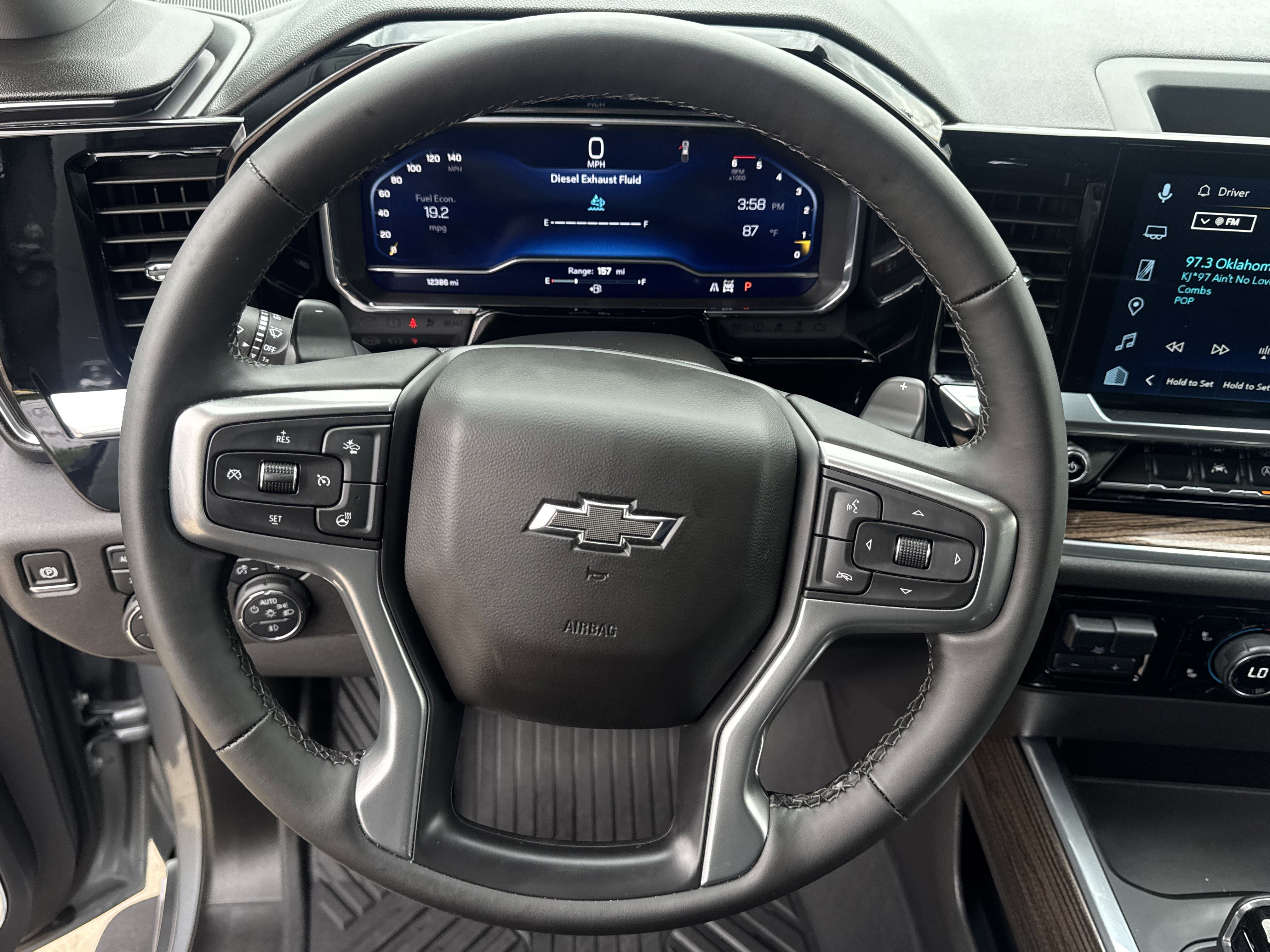 Used 2025 Chevrolet Silverado 1500 LT Trail Boss w/ Convenience Package II image 17