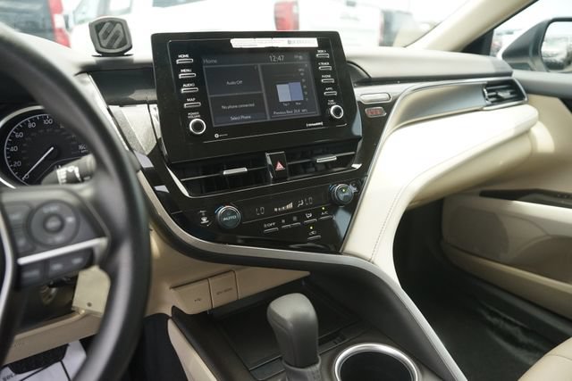 Used 2024 Toyota Camry LE FWD image 26