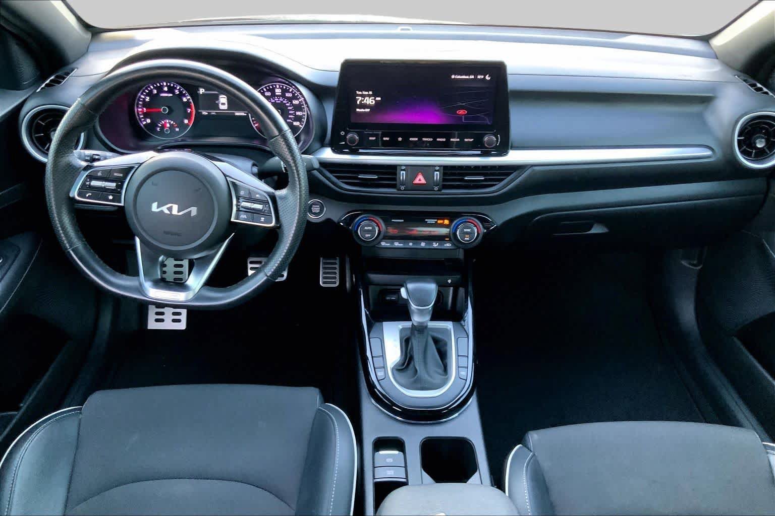 Used 2023 Kia Forte GT-Line w/ GT-Line Premium Package FWD image 15