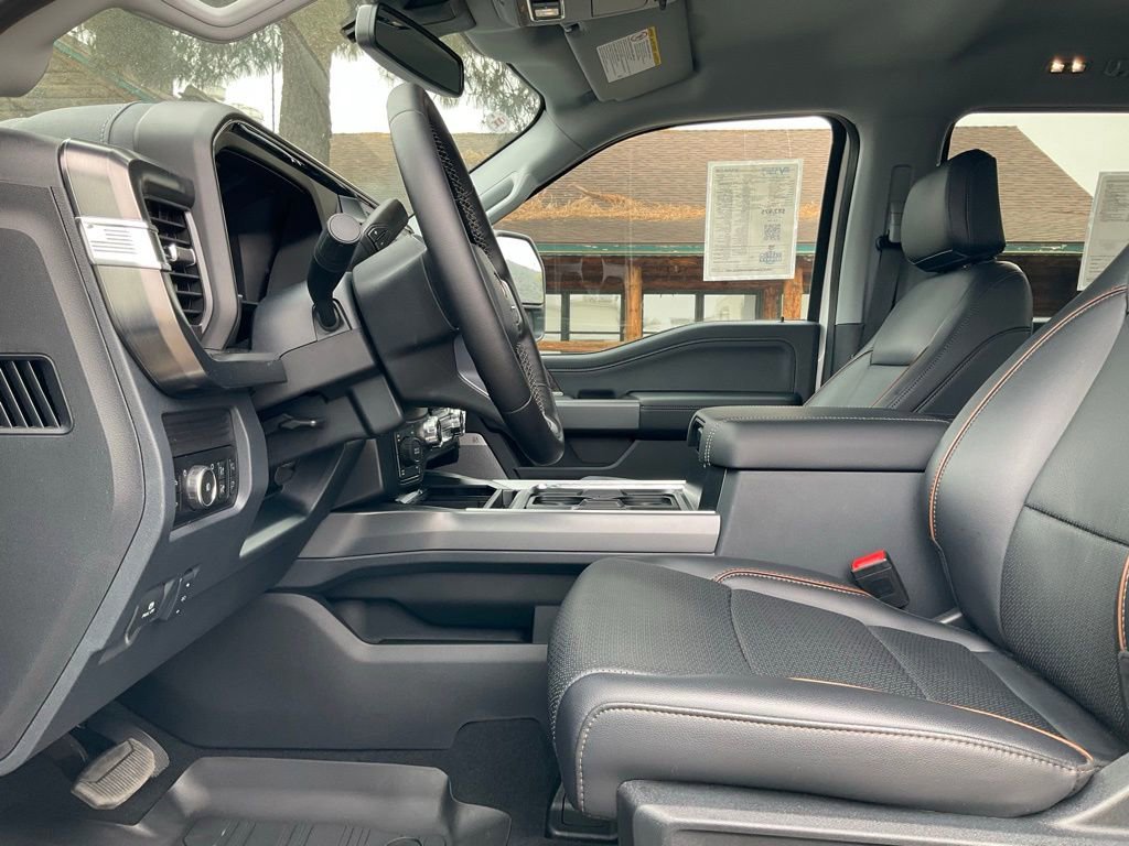 Certified 2025 Ford F350 Lariat w/ Black Appearance Package image 74