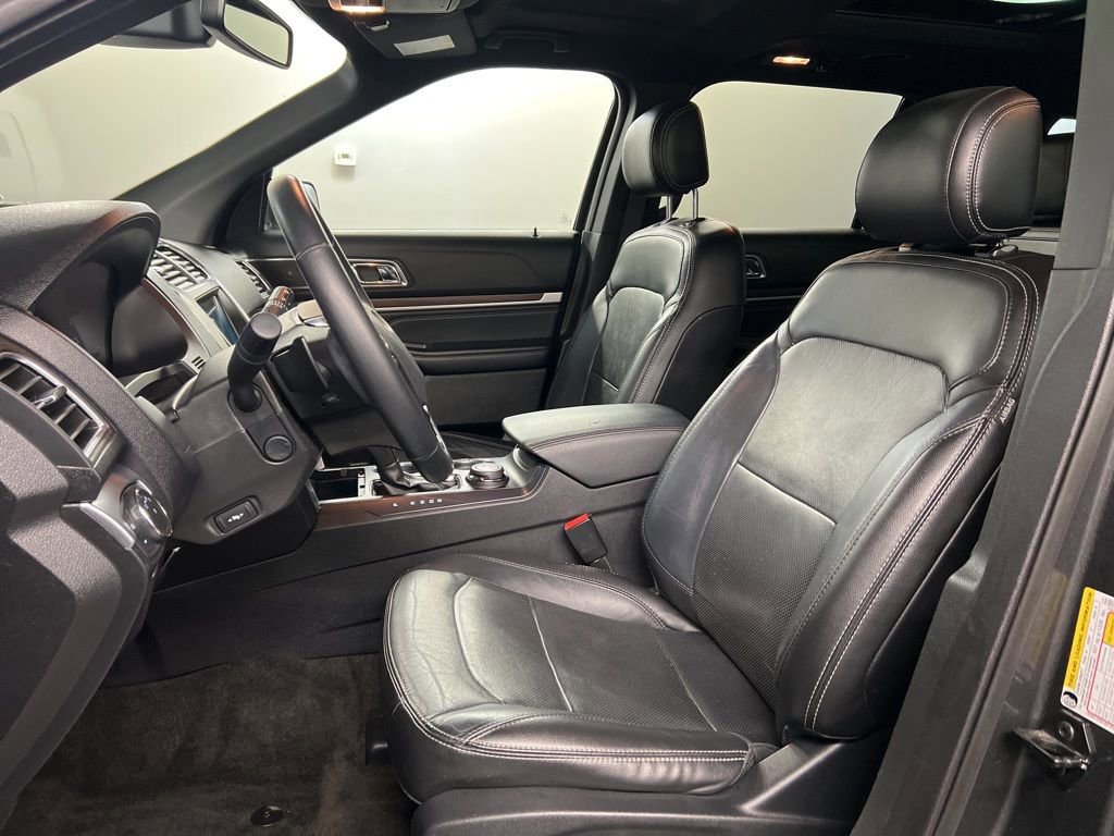 Certified 2017 Ford Explorer Limited w/ Equipment Group 301A image 26