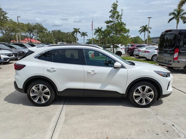 Certified 2023 Ford Escape Platinum image 5