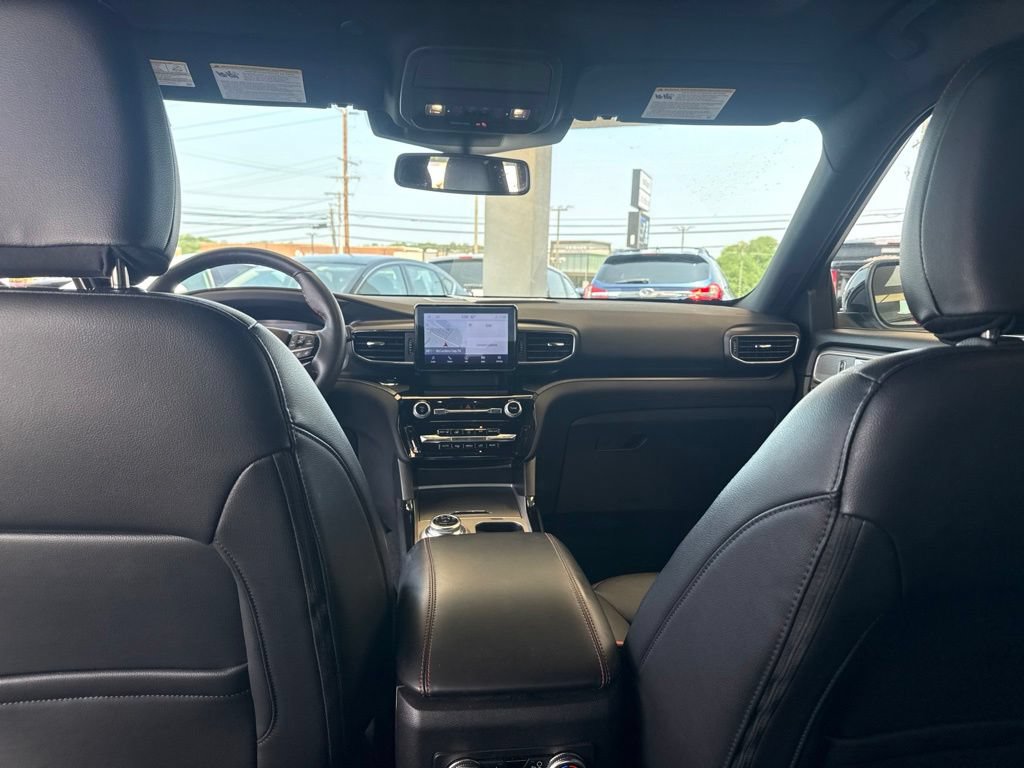 Certified 2023 Ford Explorer ST-Line w/ Class IV Trailer Tow Package AWD/4WD image 16