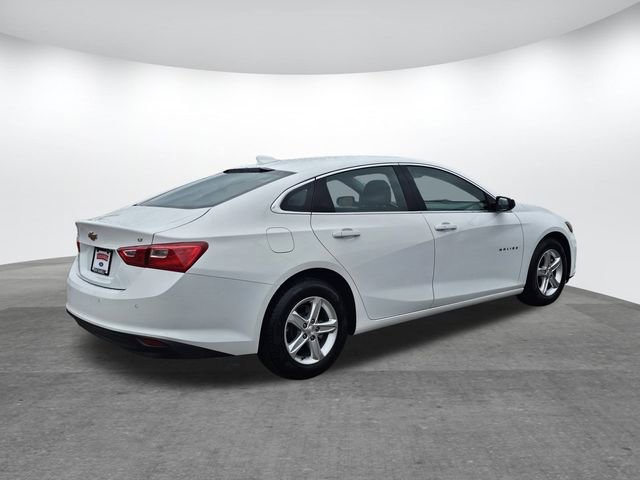 Used 2024 Chevrolet Malibu LT image 4