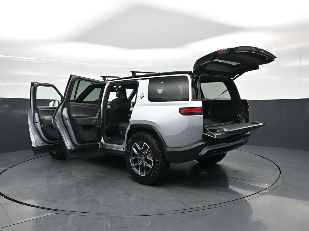Used 2023 Rivian R1S Adventure Quad AWD/4WD image 36