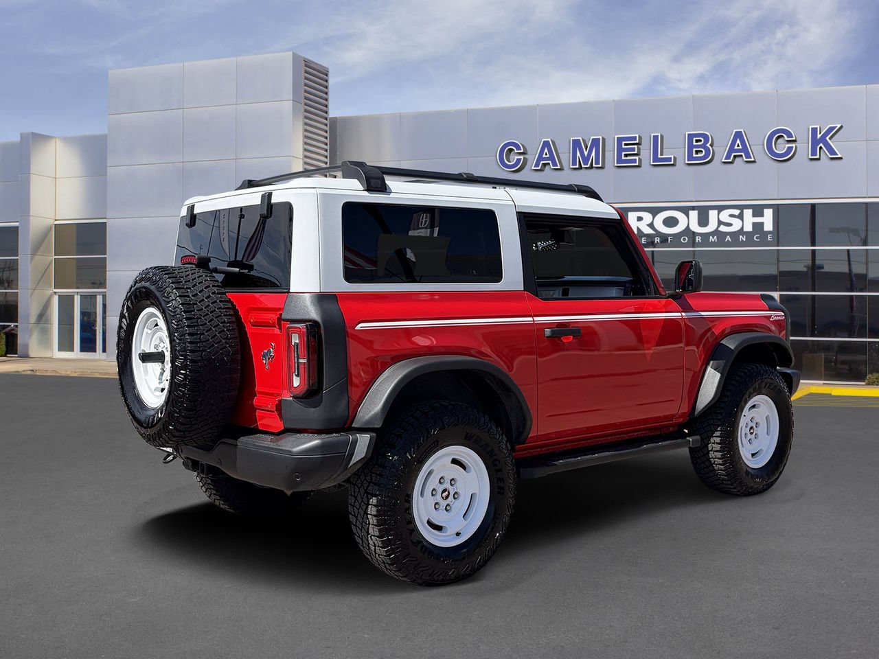 Certified 2023 Ford Bronco Heritage Edition AWD/4WD image 6