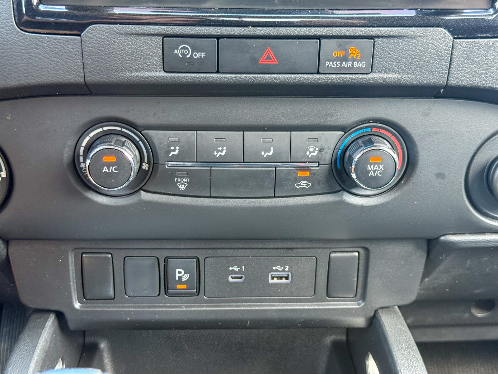 Used 2024 Nissan Frontier SV w/ Technology Package AWD/4WD image 25