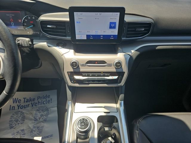 Certified 2023 Ford Explorer XLT w/ Equipment Group 202A AWD/4WD image 11