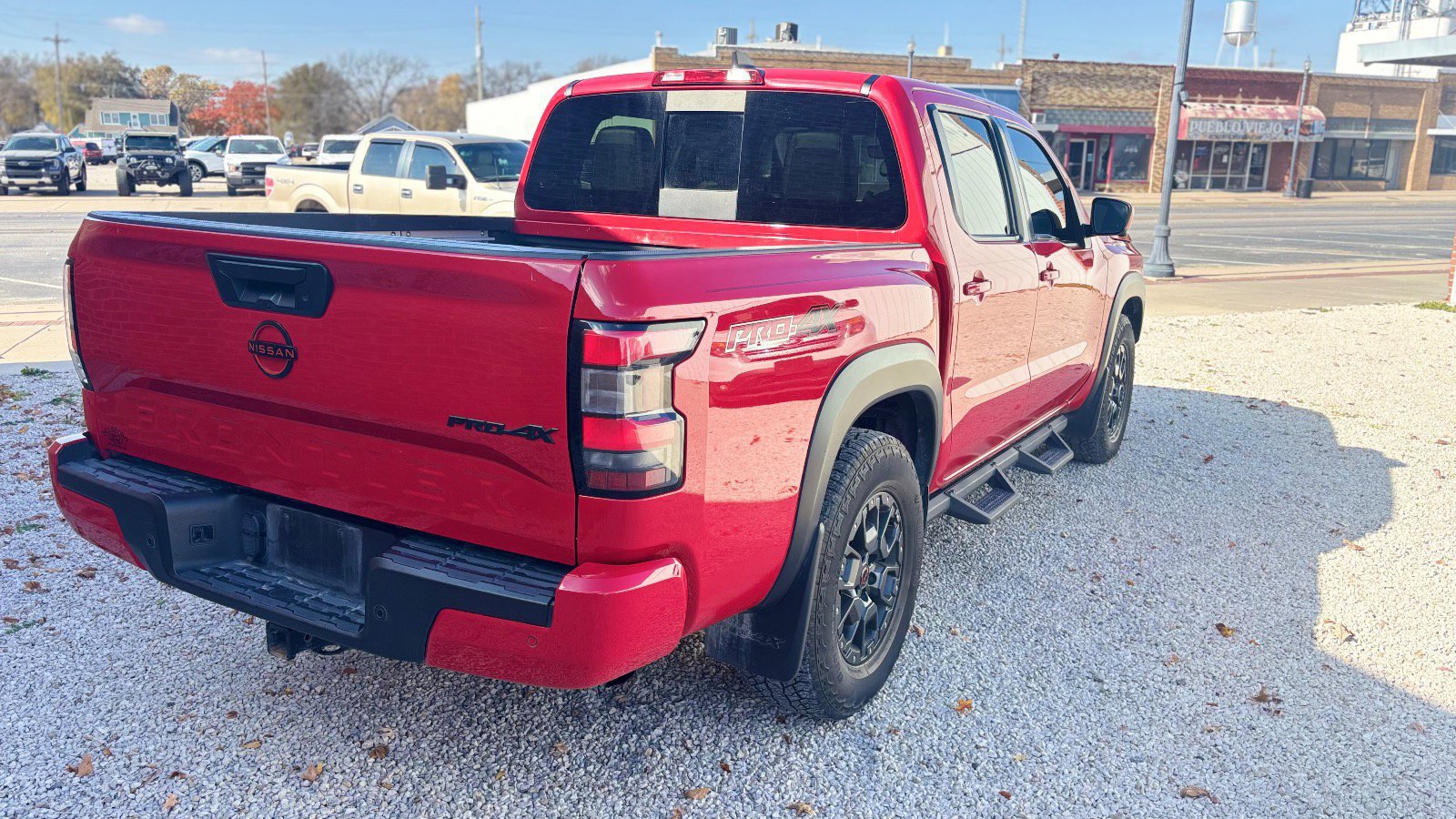 Used 2023 Nissan Frontier PRO-4X w/ Pro-4X Premium Package image 5
