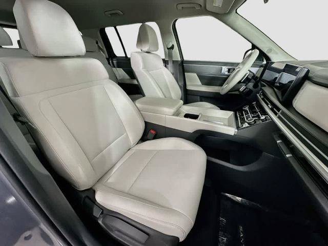 Used 2026 Hyundai Santa Fe SE FWD image 14