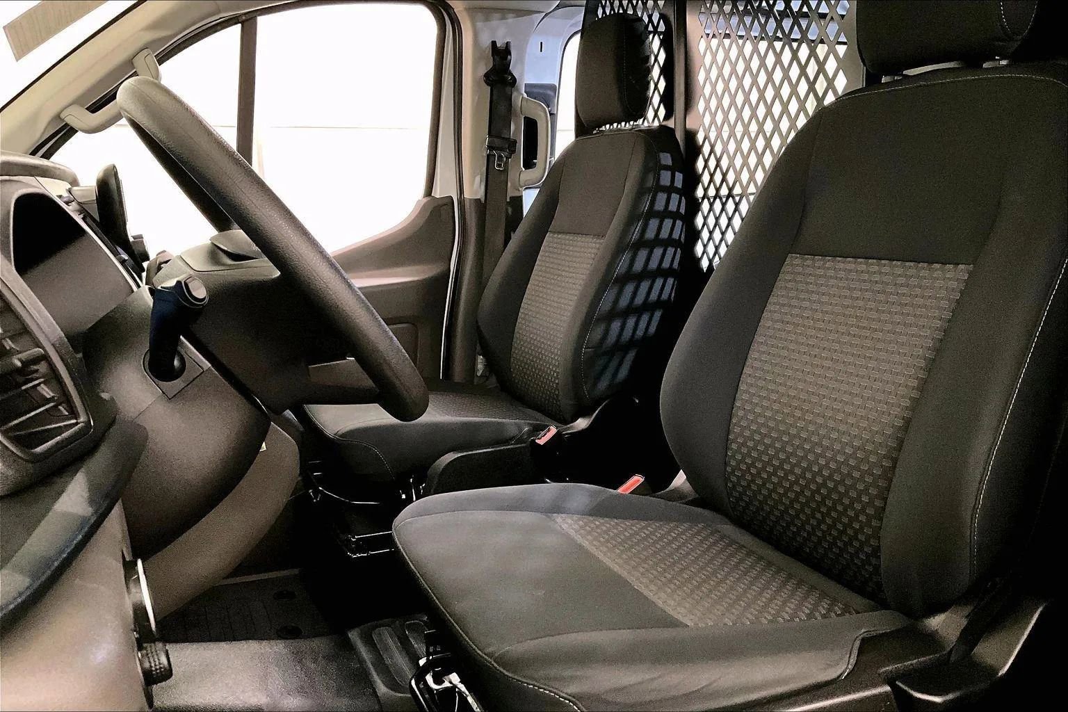 Certified 2024 Ford Transit 250 Low Roof w/ Exterior Upgrade Package image 24