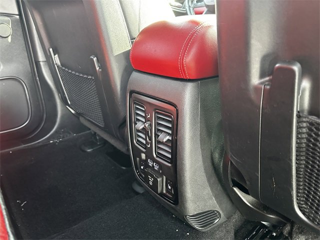 Used 2022 Dodge Durango R/T image 38