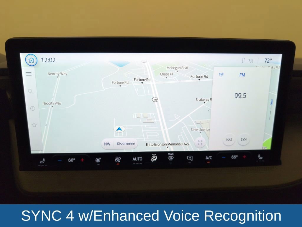 Certified 2025 Ford Maverick Lariat w/ 4K Tow Package image 32