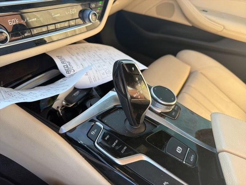 Used 2020 BMW 540i xDrive AWD/4WD image 9