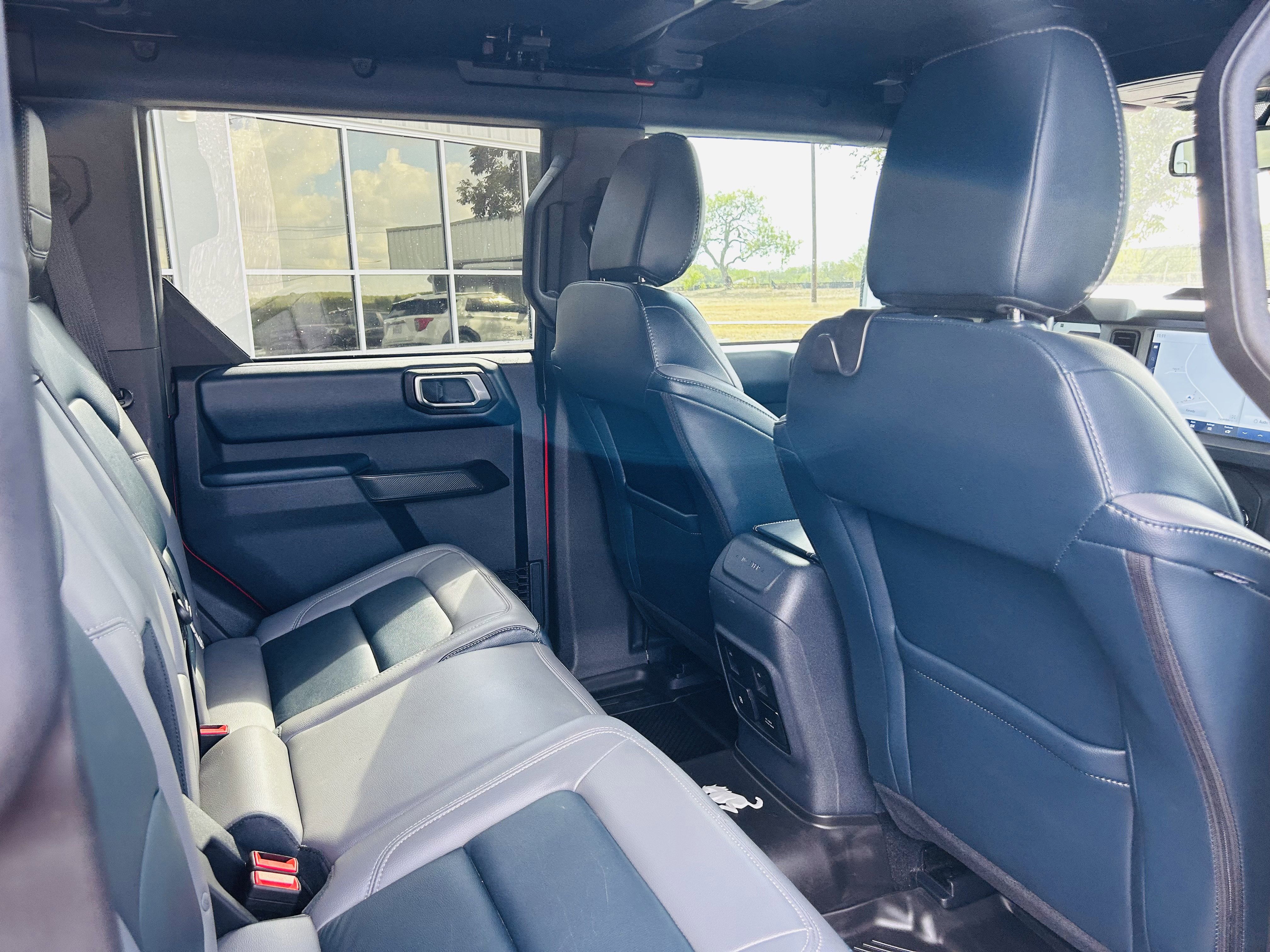 Certified 2024 Ford Bronco Outer Banks image 12