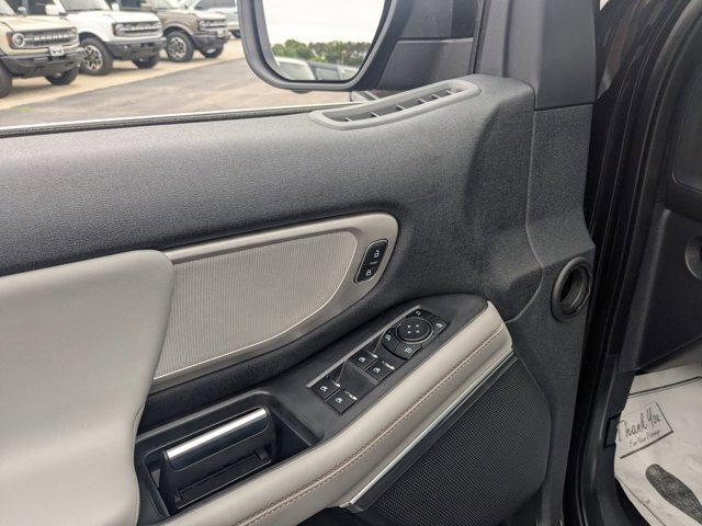 Certified 2025 Ford Expedition Active RWD image 13