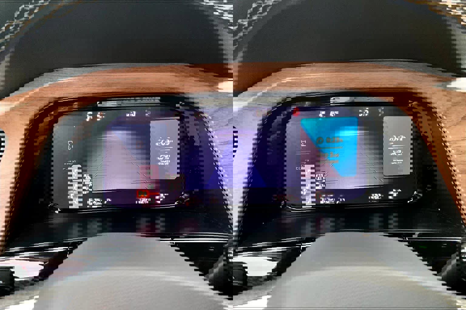 Used 2025 Volkswagen Atlas SE image 24