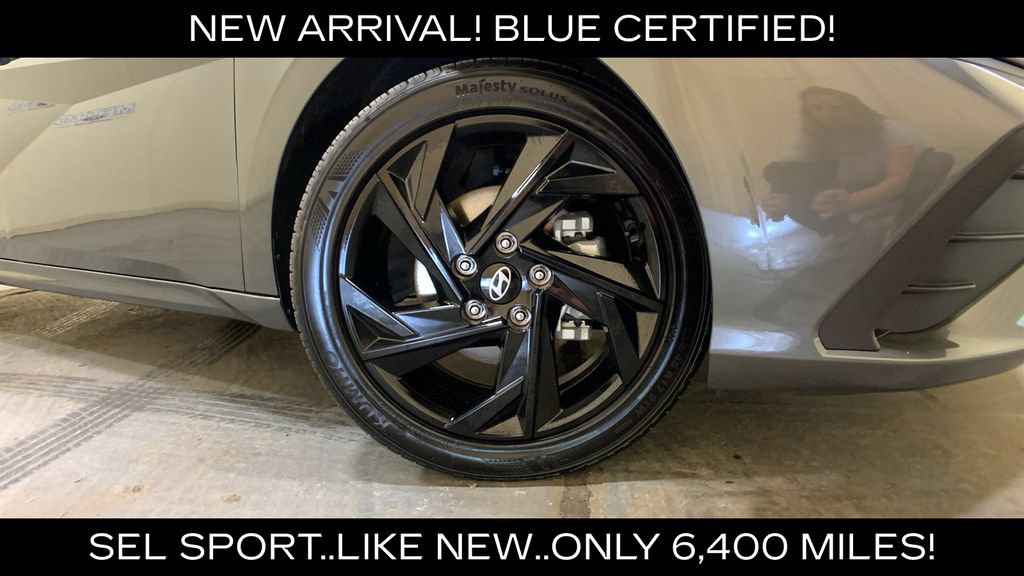 Used 2026 Hyundai Elantra Sport FWD image 9