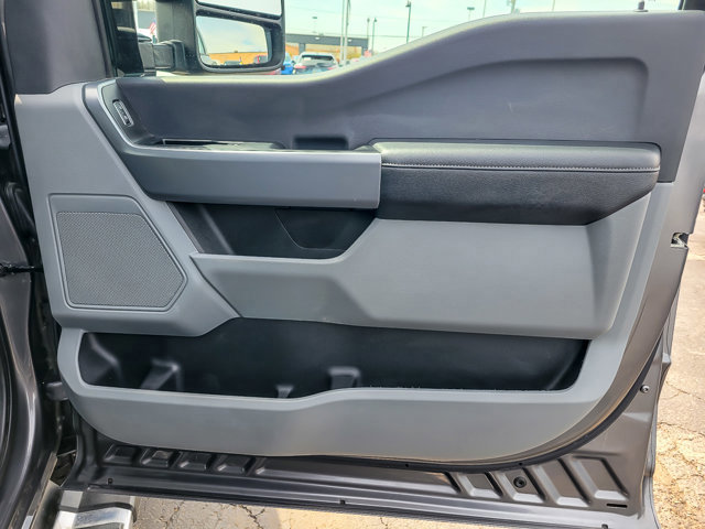 Certified 2024 Ford F250 XLT w/ Snow Plow Prep Package image 23