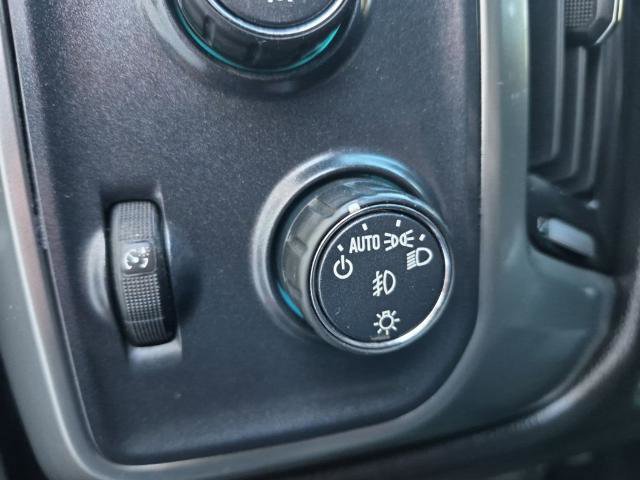 Used 2018 Chevrolet Silverado 1500 LT w/ All Star Edition image 19