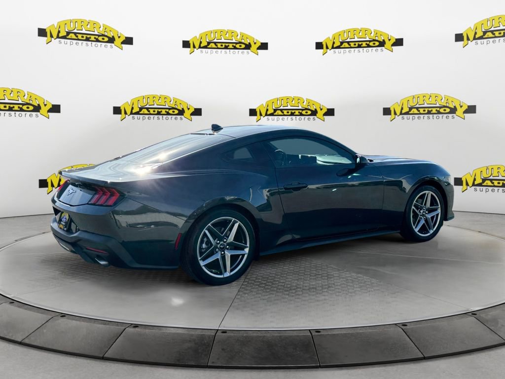 Certified 2024 Ford Mustang Coupe RWD image 5