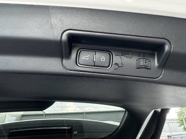 Certified 2025 Ford Explorer ST-Line AWD/4WD image 46