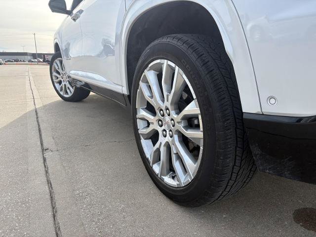 Used 2024 GMC Acadia Denali w/ Super Cruise Package image 6