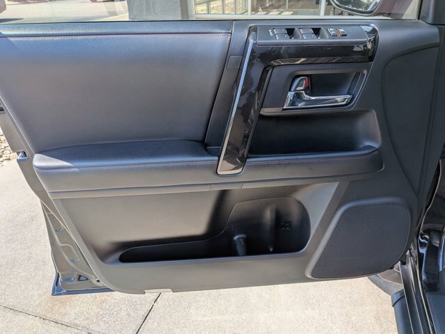 Used 2023 Toyota 4Runner TRD Off-Road Premium w/ Moonroof Package AWD/4WD image 13