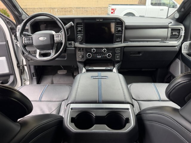 Certified 2025 Ford F350 Platinum w/ Tremor Off-Road Package AWD/4WD image 15