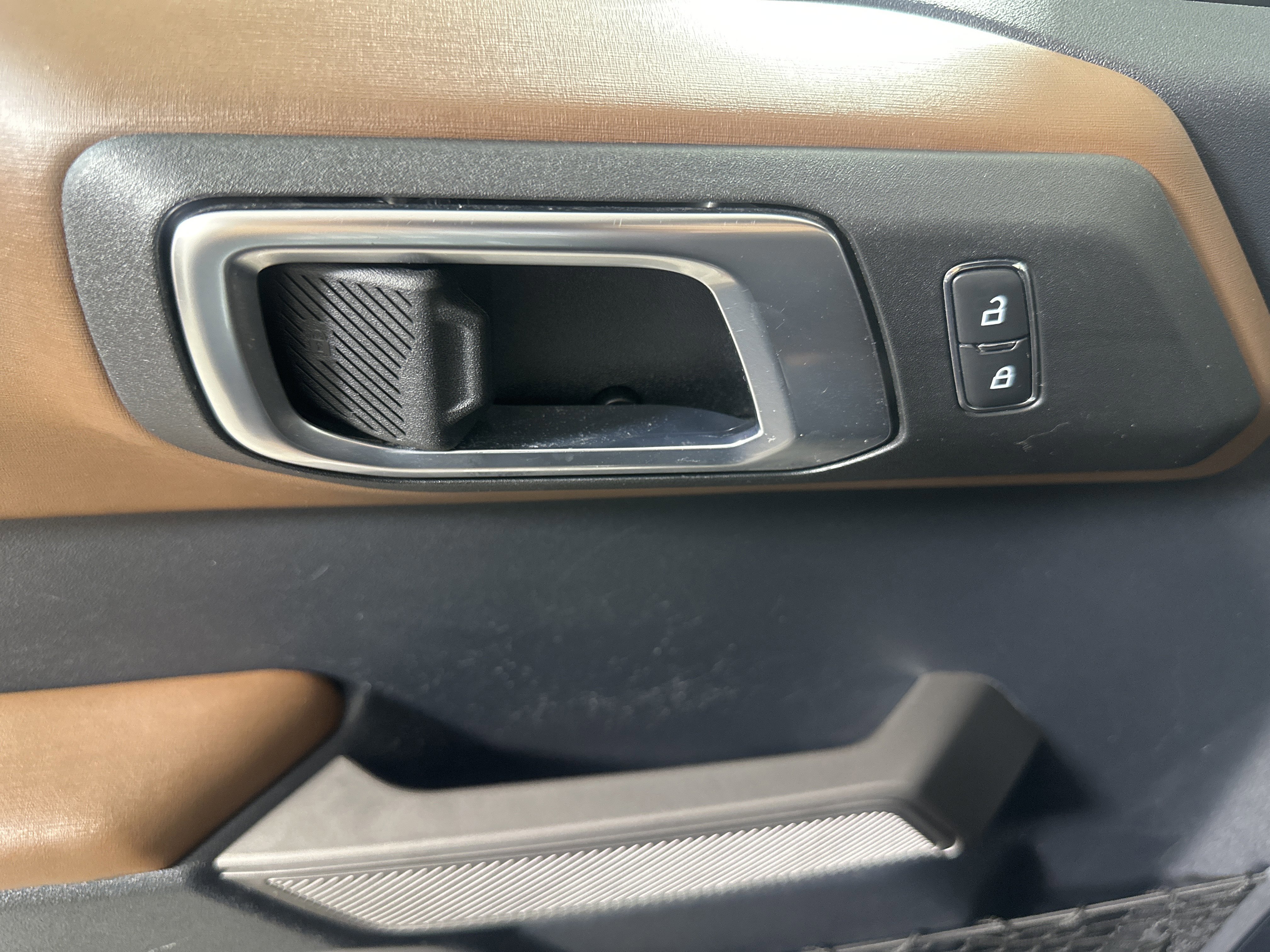 Certified 2022 Ford Bronco Outer Banks image 11