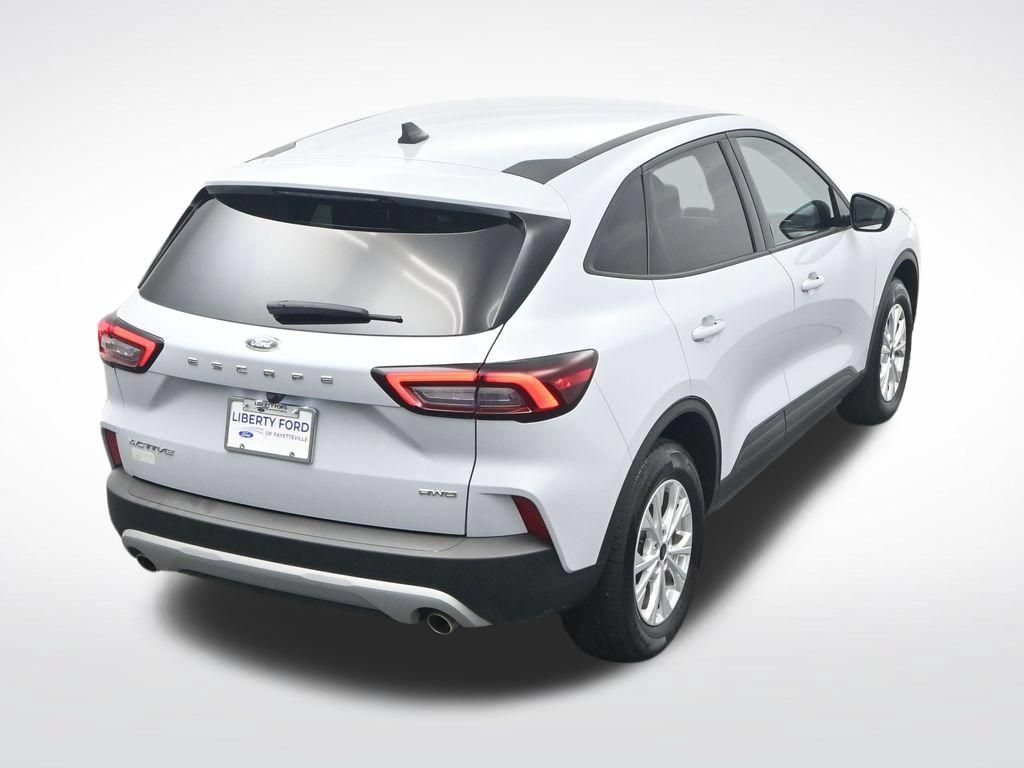 Certified 2025 Ford Escape Active w/ Cold Weather Package AWD/4WD image 29