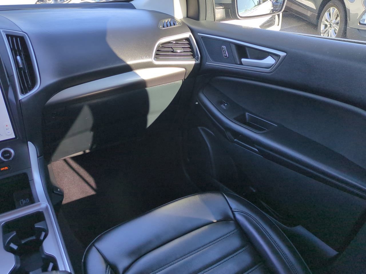 Certified 2023 Ford Edge SEL image 17