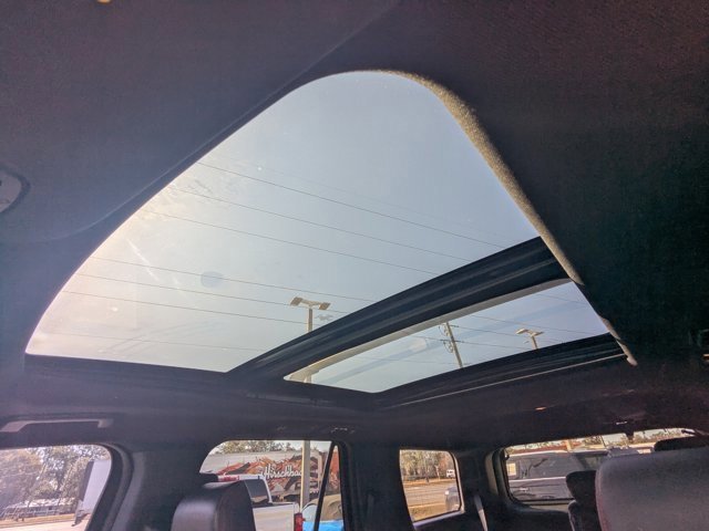 Certified 2019 Ford Expedition Limited w/ Equipment Group 303A image 24