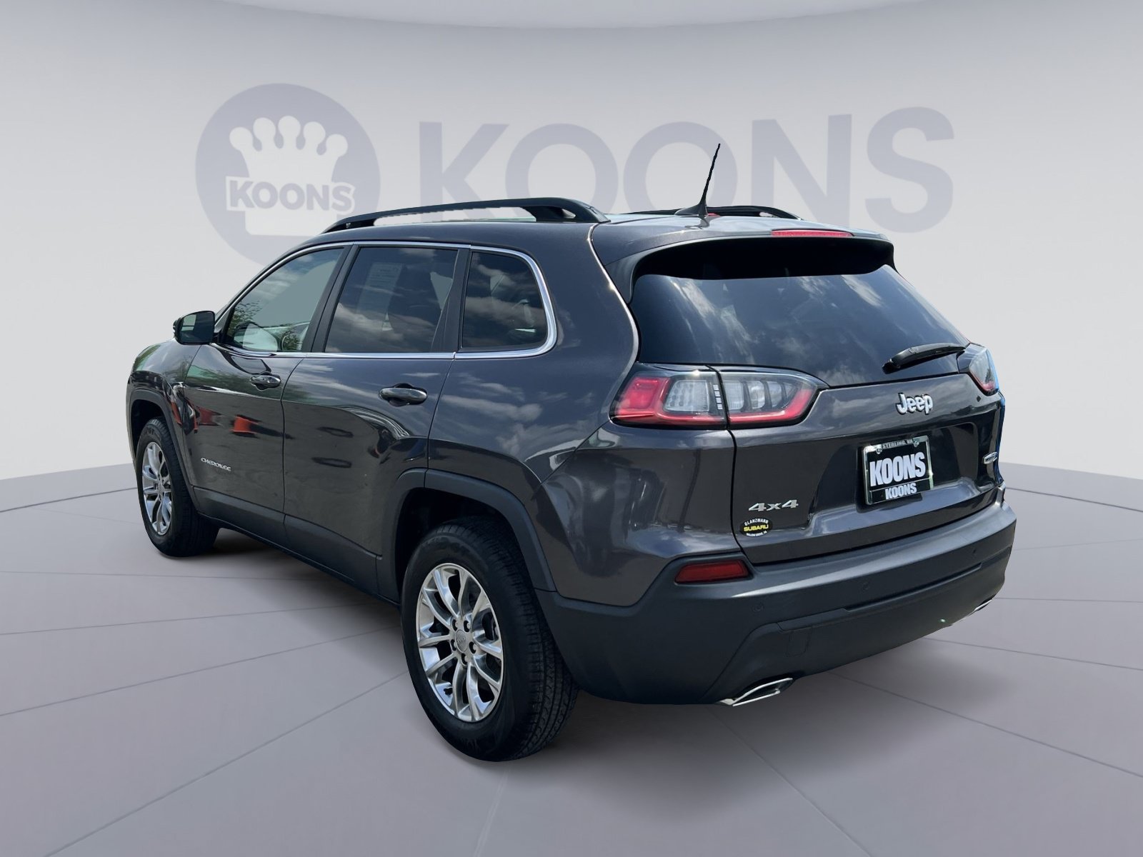 Used 2022 Jeep Cherokee Latitude Lux w/ Sun & Sound Group AWD/4WD image 8