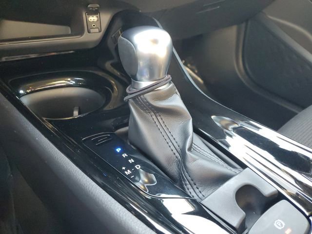 Used 2019 Toyota C-HR XLE image 31