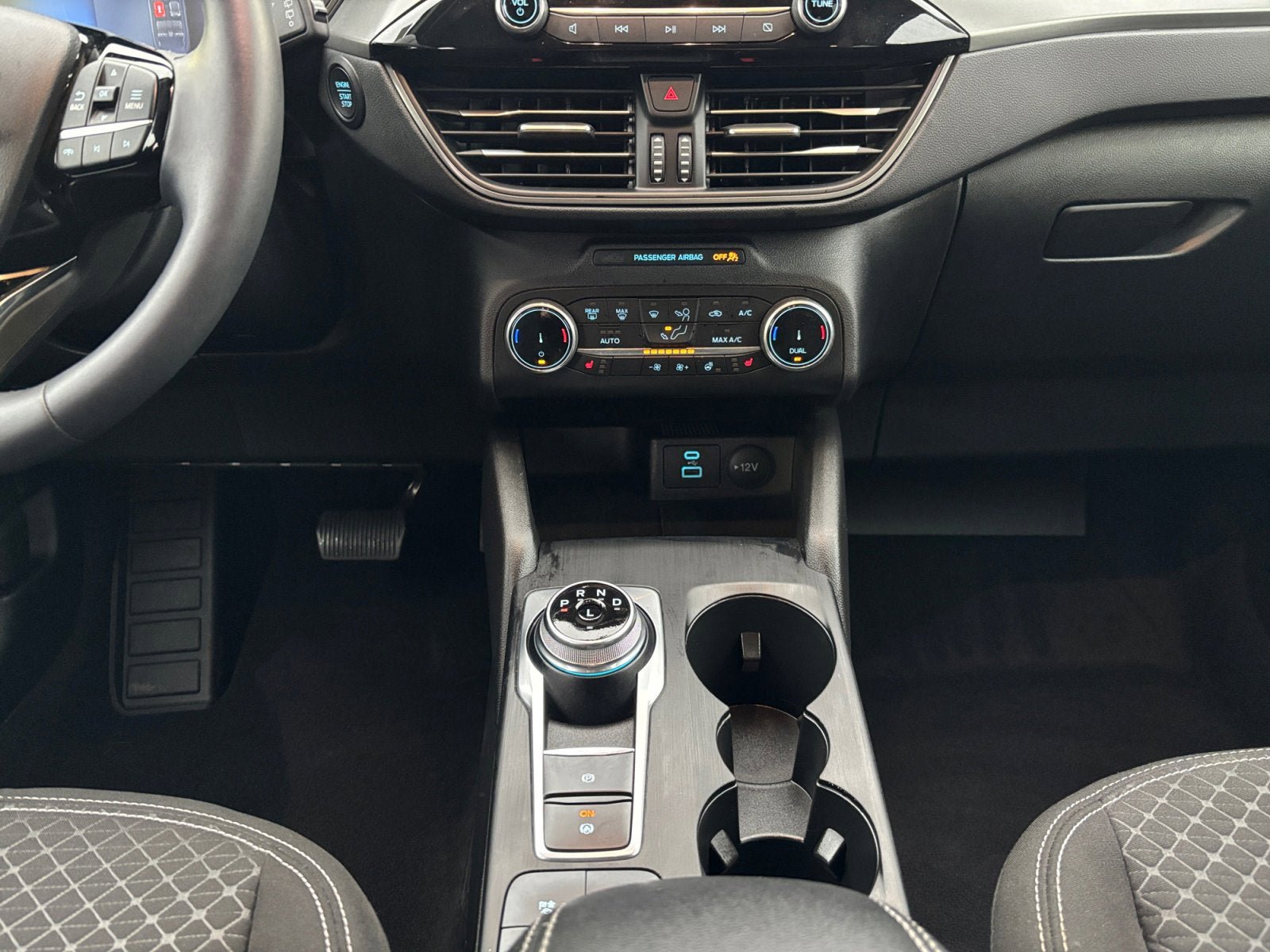 Certified 2023 Ford Escape Active AWD/4WD image 21