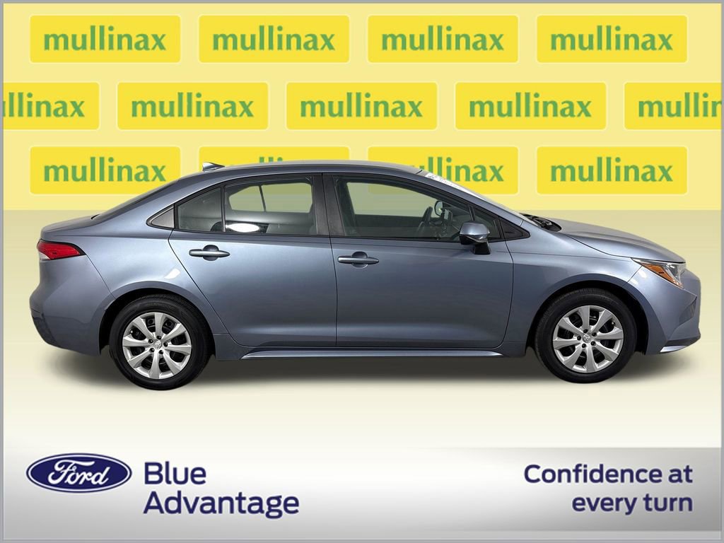 Used 2022 Toyota Corolla LE FWD image 6
